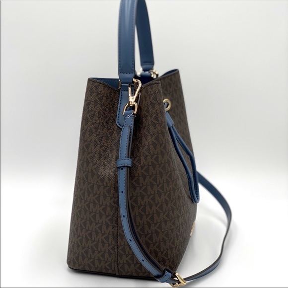 MICHAEL KORS SURI LARGE BUCKET MESSENGER DK CHAMBR - Picture 4 of 16